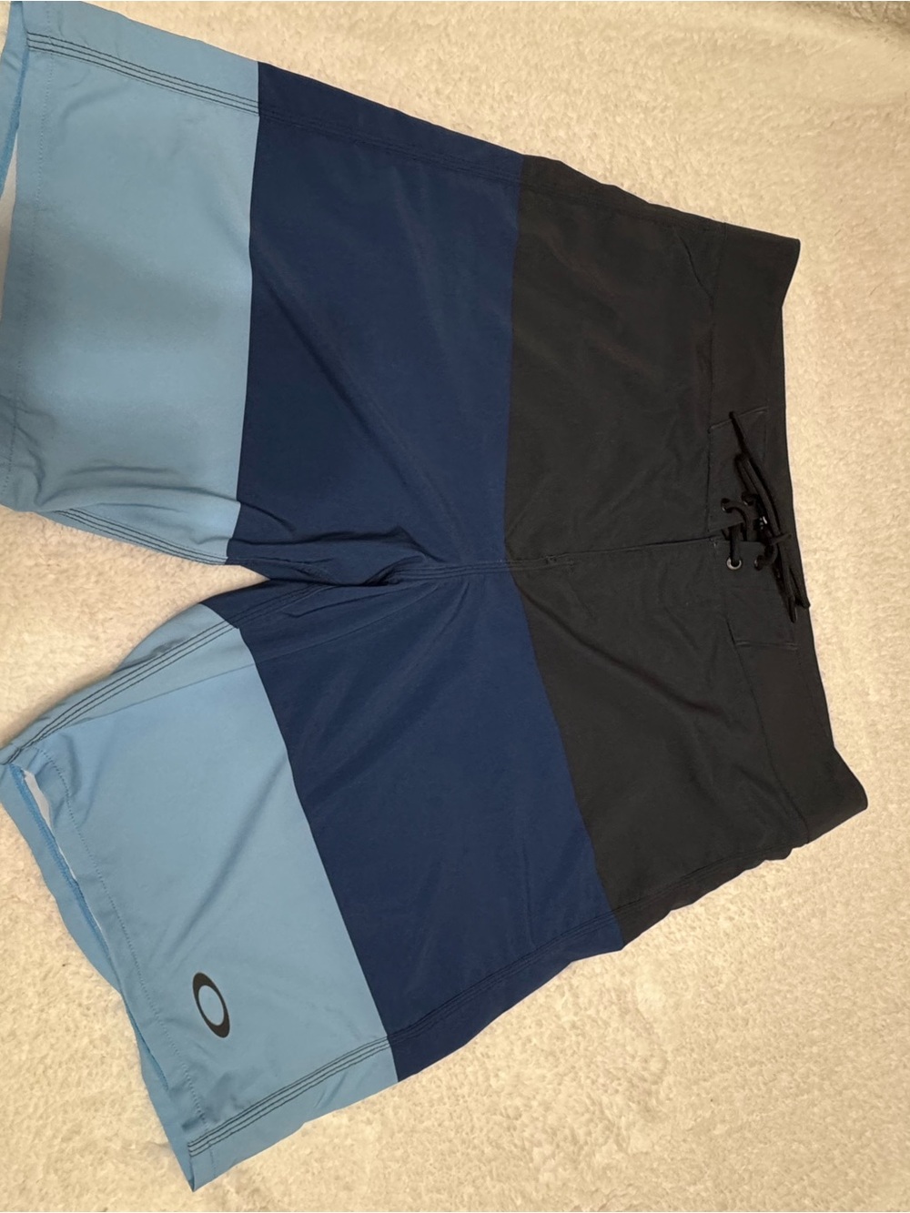 Oakley Men’s Colorblock Board Shorts in Light Blue, Navy & Black